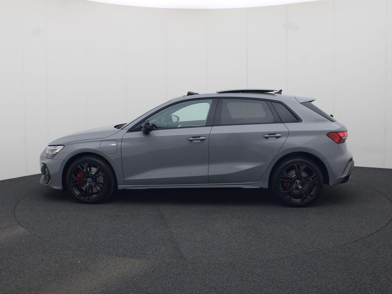 Audi A3 SPORTBACK 45 TFSI e S edition Competition