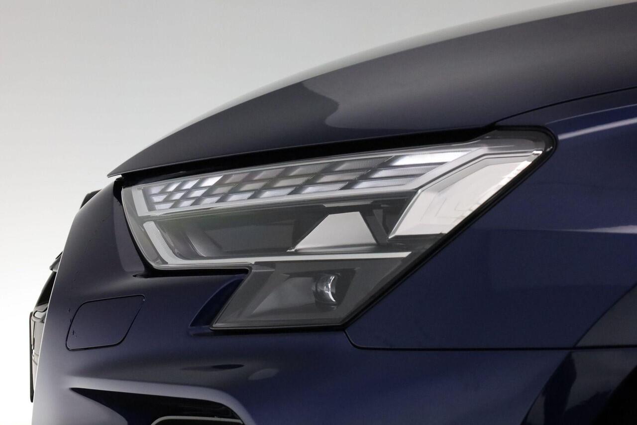 Audi A3 SPORTBACK 45 TFSI e 272 PK S edition Competition | Achteruitrijcamera | Sfeerverlichting | Stoelverwarming | Standkachel | Draadloos Apple Carplay | Drive Select |