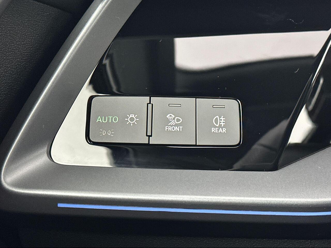 Audi A3 SPORTBACK S edition Competition 45 TFSI e 200 kW / 272 PK Sp