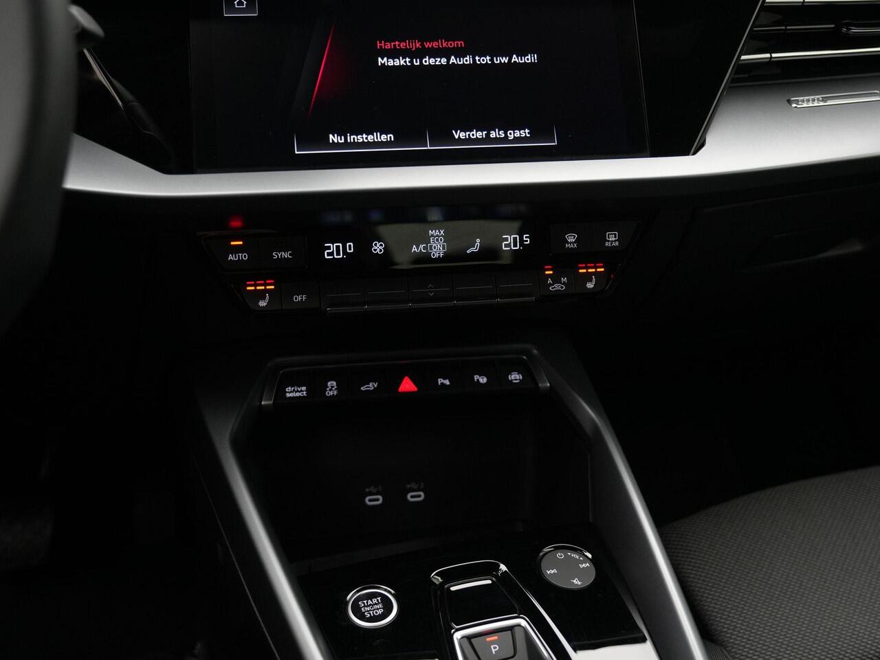 Audi A3 SPORTBACK 40 TFSI e 204 pk S-tronic Advanced edition | Stoelverwarming | Navigatie | Parkeersensoren voor/achter