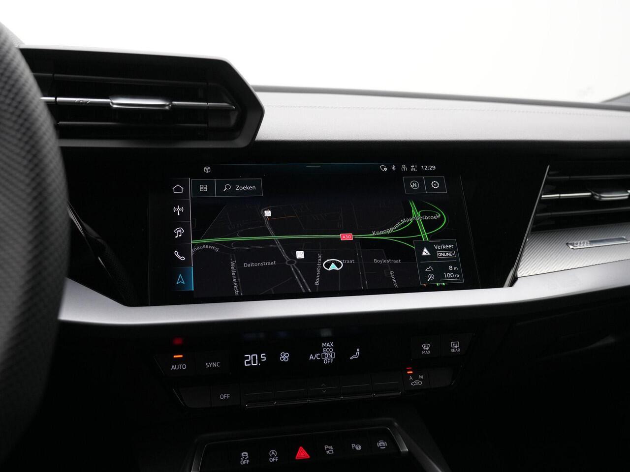 Audi A3 SPORTBACK 30 TFSI 116 pk S-tronic S edition Black style | S-Line | Achteruitrijcamera | Adaptive Cruise | Navigatie