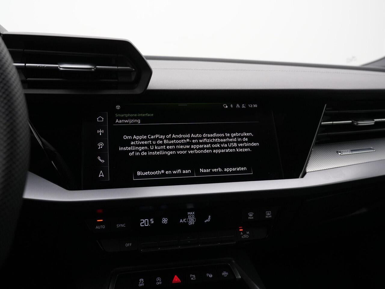 Audi A3 SPORTBACK 30 TFSI 116 pk S-tronic S edition Black style | S-Line | Achteruitrijcamera | Adaptive Cruise | Navigatie