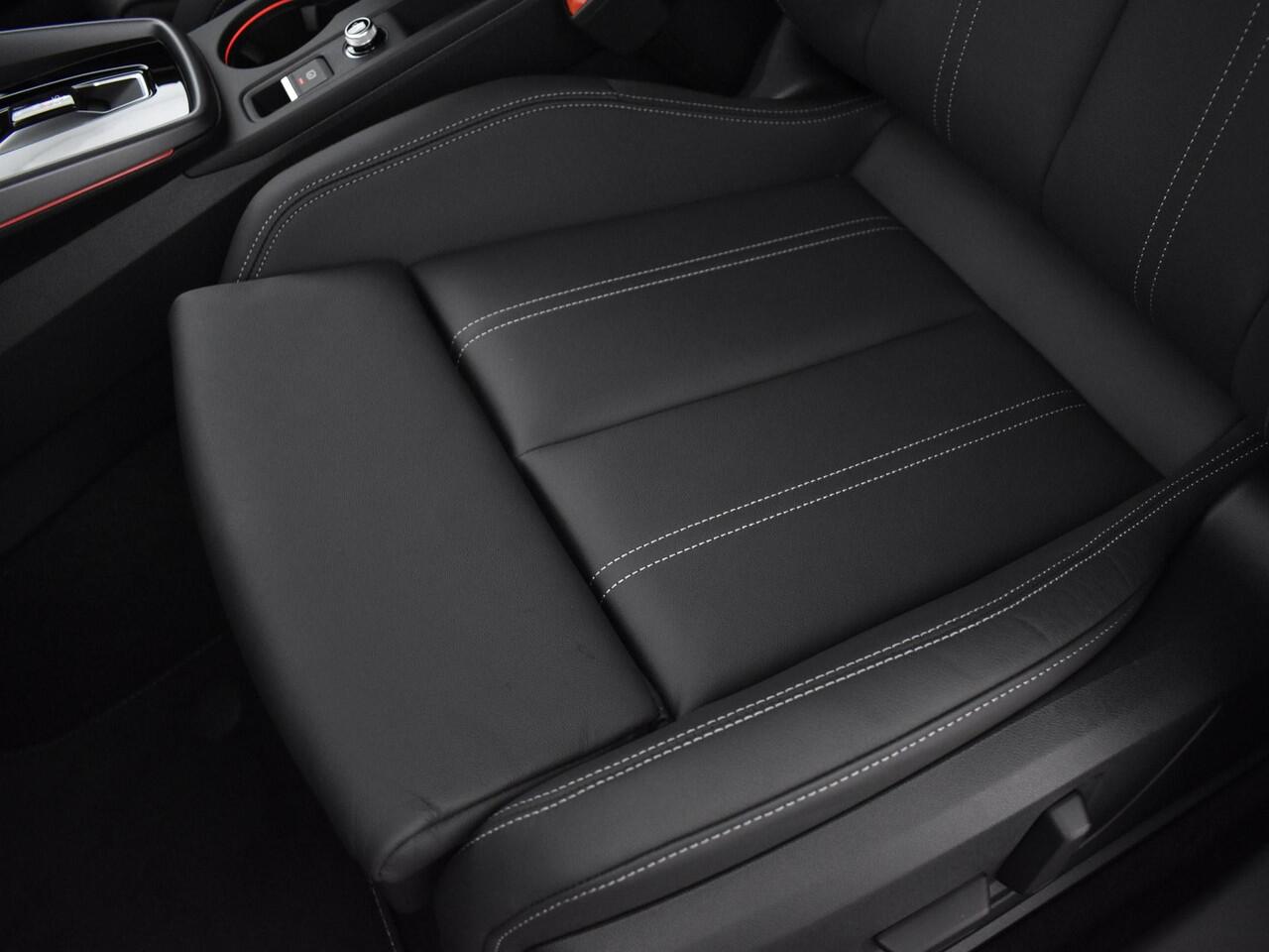 Audi A3 SPORTBACK Allstreet Advanced edition 40 TFSI e 204 PK · Lederen bekleding · Comfortsleutel · 18" LM Velgen · Assist. Driving + Parking plus