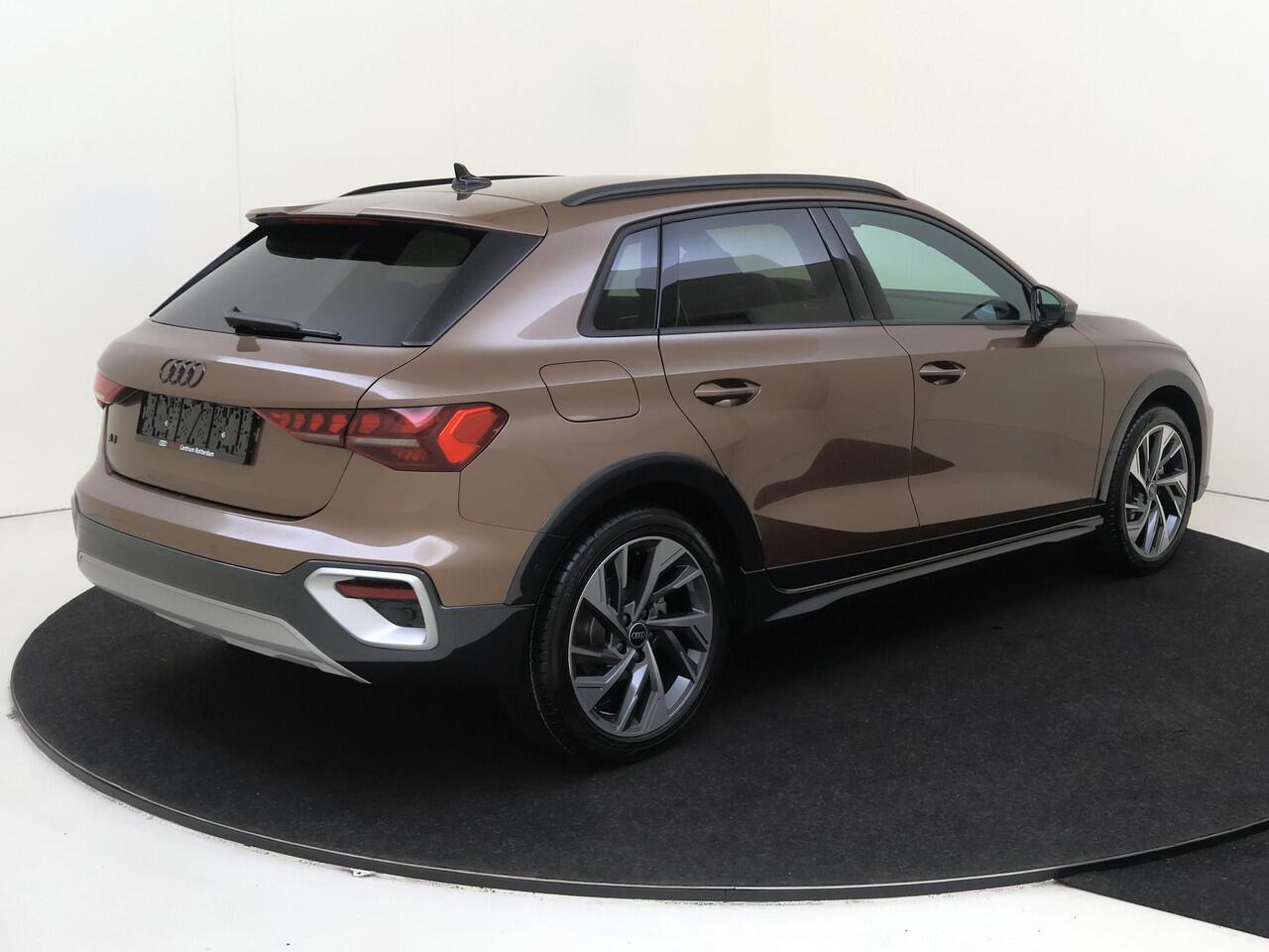 Audi A3 SPORTBACK allstreet 40 TFSI e S-tronic Advanced edition | Audi Exclusive lak | S-line interieur | Elek. bedienbare achterklep | Comfortsleutel | 18 inch LM velgen