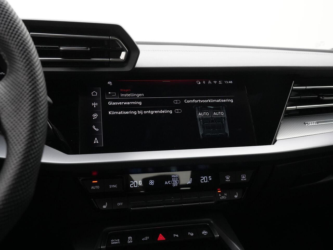 Audi A3 SPORTBACK 40 TFSI e 204 pk S-tronic S edition / S-Line | Stoelverwarming | Navigatie | Carplay