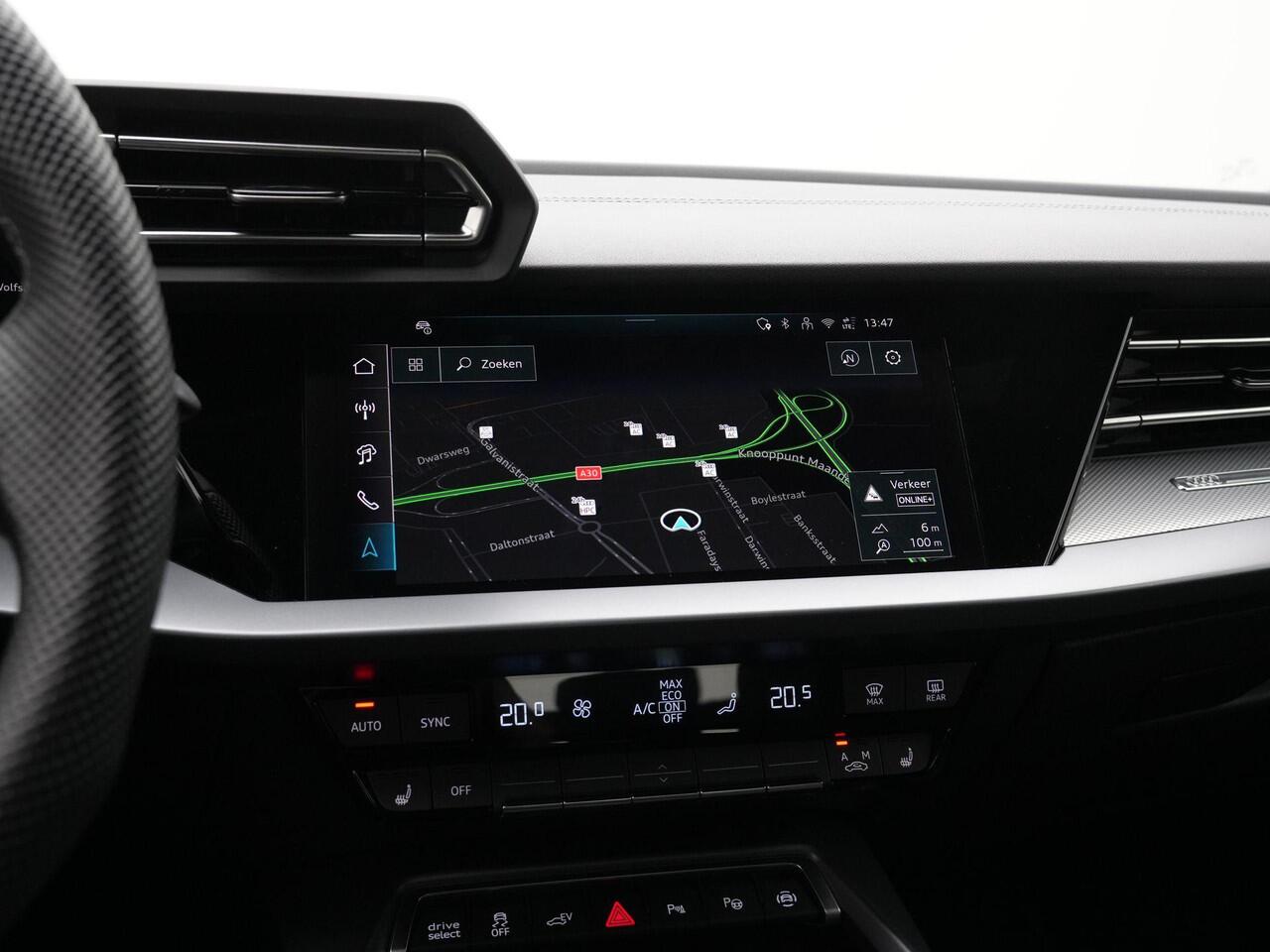 Audi A3 SPORTBACK 40 TFSI e 204 pk S-tronic S edition / S-Line | Stoelverwarming | Navigatie | Carplay