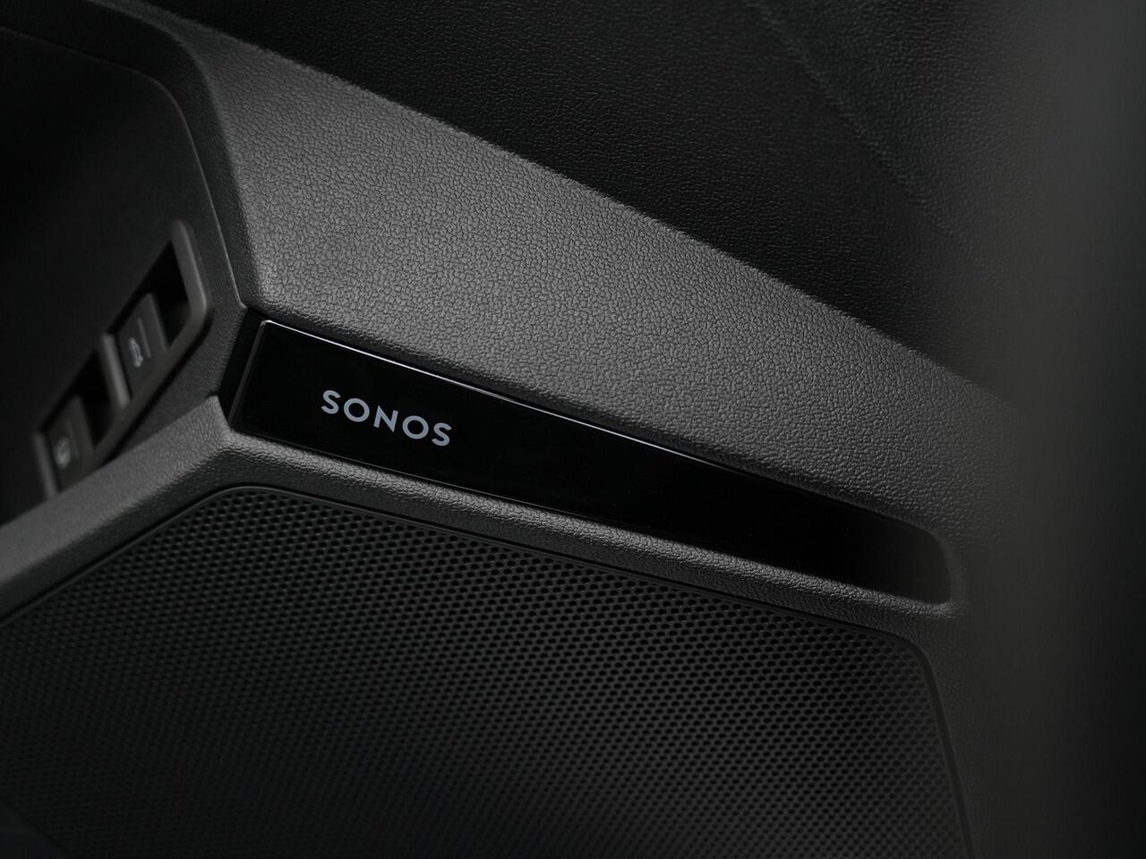 Audi A3 SPORTBACK 45 TFSI e 272 pk S-tronic S-Line | Sonos | Elektr. verstelbare stoel | Achteruitrijcamera | Stoelverwarming