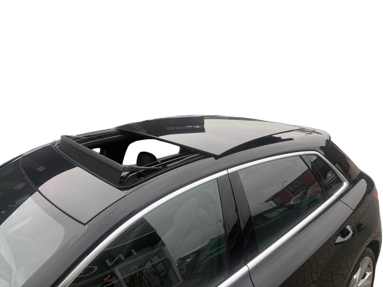 Audi A3 SPORTBACK 35 TFSI S edition | 3X S Line | Schuif-Kantel Dak | Sportstoelen | SONOS | Camera | Stoelverwarming | Apple Carplay | Adaptief Cruise Control | Climate Control