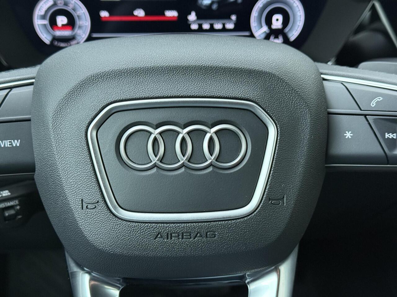 Audi A3 SPORTBACK 45 TFSI e S edition Competition | 272 PK | SoH 97% | Trekhaak | Head-up display | Adaptive cruise control | Sonos premium sound | S line | Navigatiesysteem |