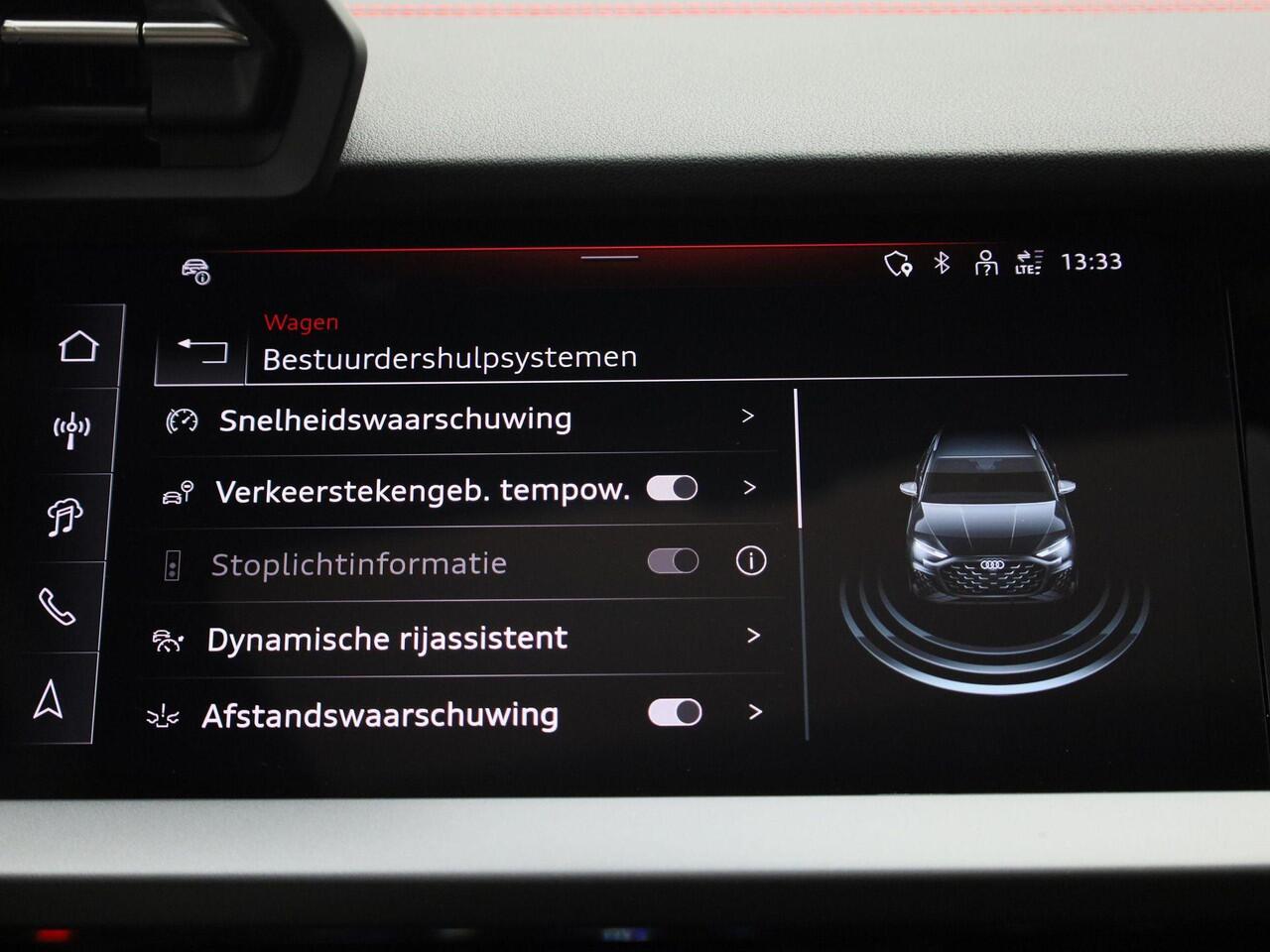 Audi A3 SPORTBACK 45 TFSIe 272PK S Line Competition · Panoramadak · Drive select · Camera + Parkeersensoren · Garantie t/m 16-04-2027 · TOPDEAL