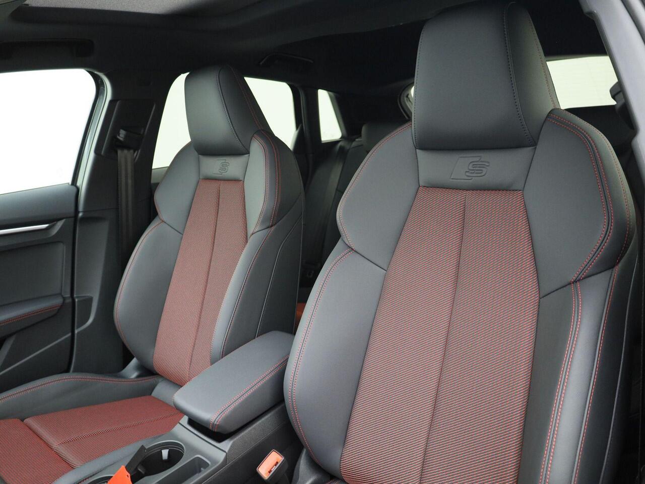 Audi A3 SPORTBACK 45 TFSIe 272PK S Line Competition · Panoramadak · Drive select · Camera + Parkeersensoren · Garantie t/m 16-04-2027 · TOPDEAL