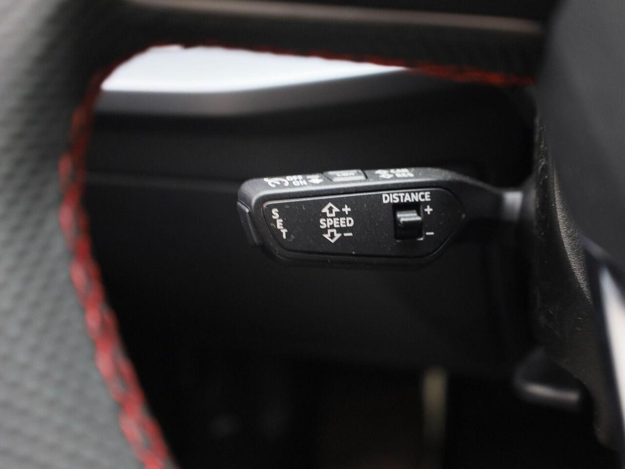 Audi A3 SPORTBACK 45 TFSIe 272PK S Line Competition · Panoramadak · Drive select · Camera + Parkeersensoren · Garantie t/m 16-04-2027 · TOPDEAL