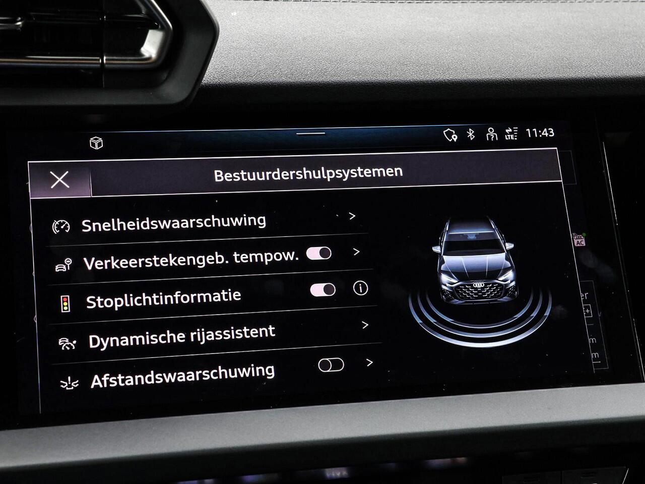 Audi A3 SPORTBACK 40 TFSIe S-tronic 204pk S Edition · Camera · Parkeerassistent · Zwart Optiek Pakket Plus · ACC · Stoelverwarming · Apple/Android Car Play · Garantie t/m 23-06-2029 of 100.000km