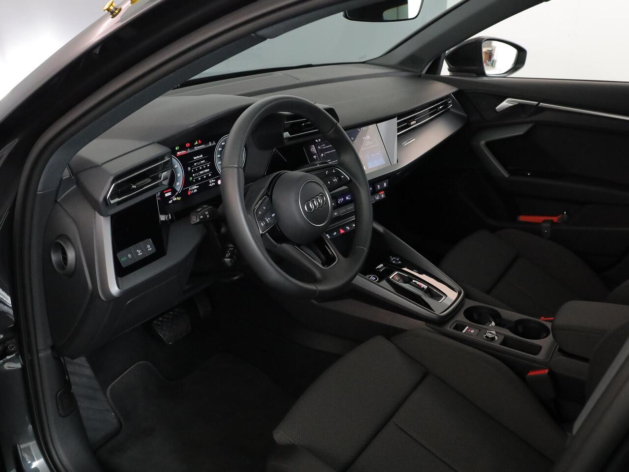 Audi A3 SPORTBACK 40 TFSI e Advanced edition 204 pk S-tronic | Verlengde garantie | Navigatie | Parkeersensoren (Park assist) | Achteruitrijcamera | Stoelverwarming |