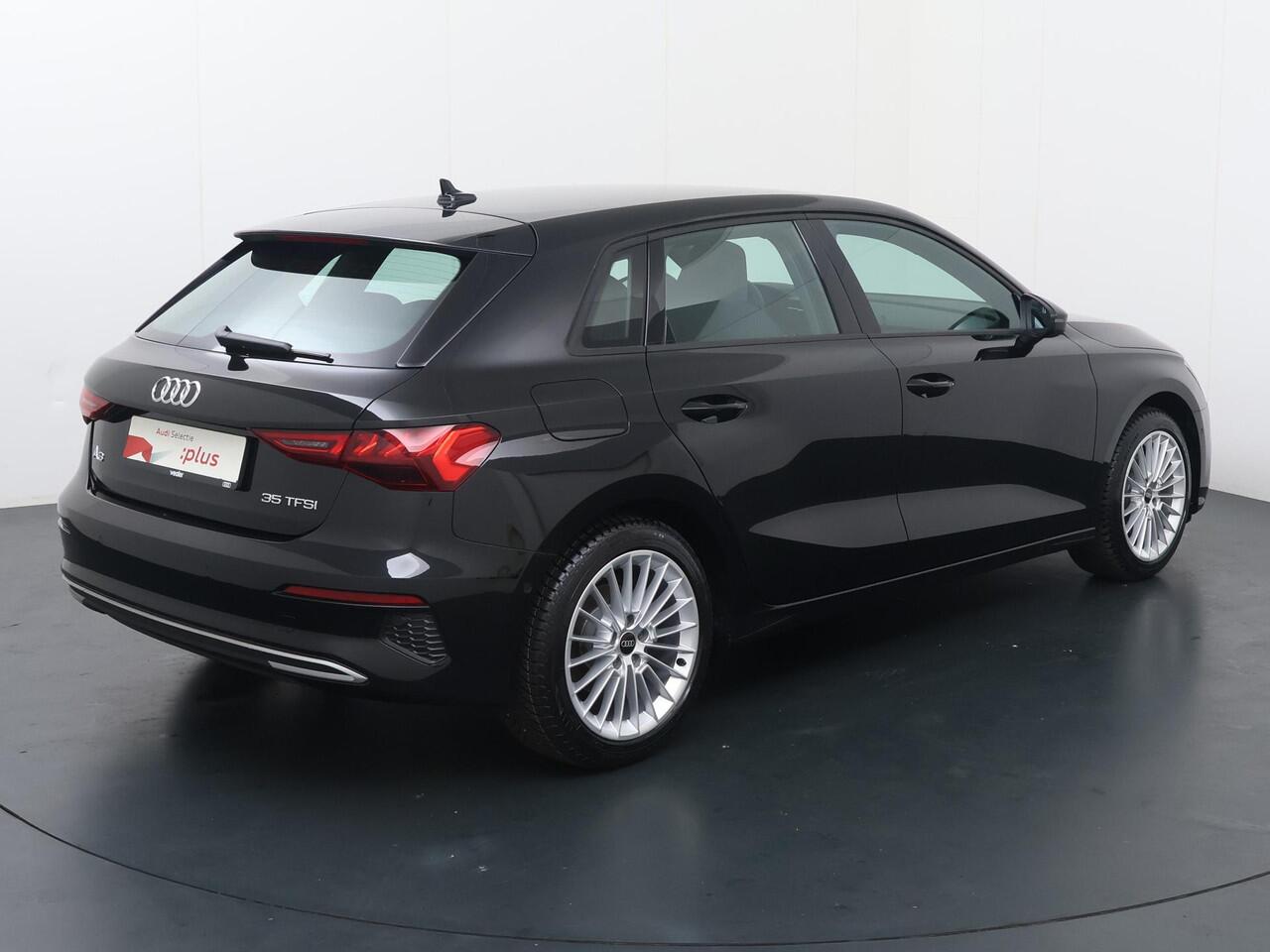 Audi A3 SPORTBACK 35 TFSI Advanced edition | 150 PK | Automaat | LED verlichting | Elek. bedienbare achterklep | Verwarmde voorstoelen |