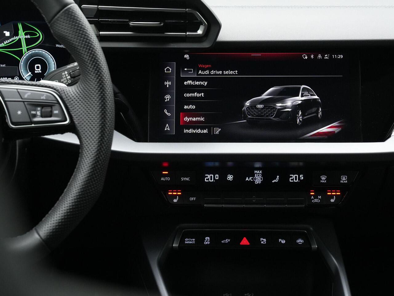 Audi A3 SPORTBACK 40 TFSI e 204 pk S edition / S-Line | Panoramadak | Achteruitrijcamera | Stoelverwarming | Adaptive Cruise