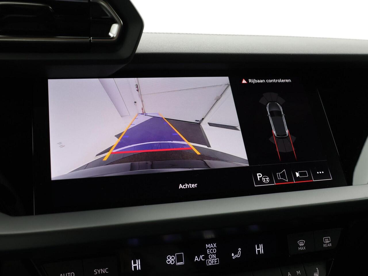 Audi A3 SPORTBACK 40 TFSIe 204pk S-tronic S edition · Camera · Apple/Android Car Play · Navigatie · Stoelverwarming · Zwart optiek · P-Sensoren · 17'' Inch · Garantie t/m 12-06-2029 of 100.000km