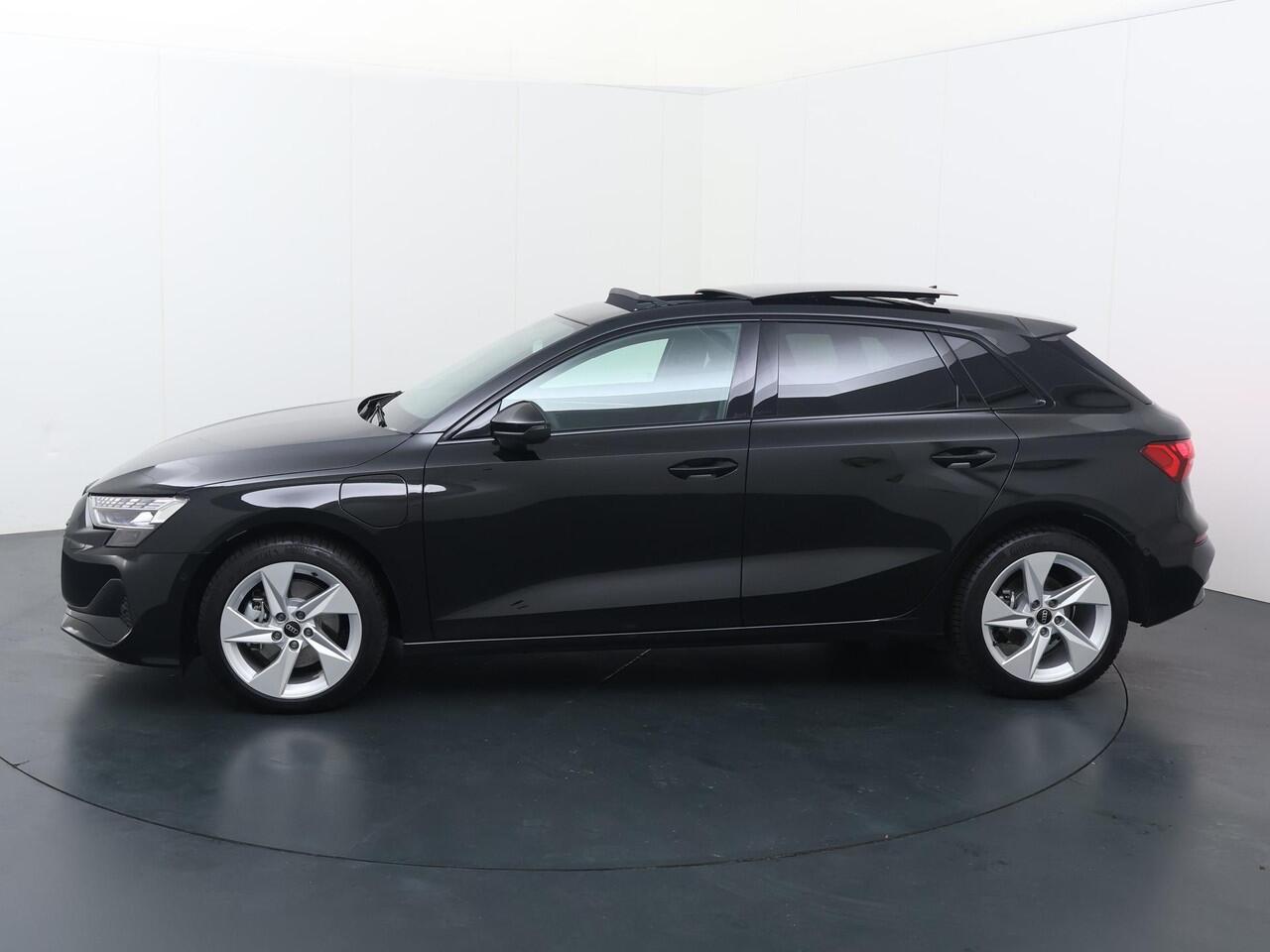 Audi A3 SPORTBACK 40 TFSI e Advanced edition | 204 PK | SoH 98% | Automaat | Panoramadak | Adaptive cruise control | Achteruitrijcamera |