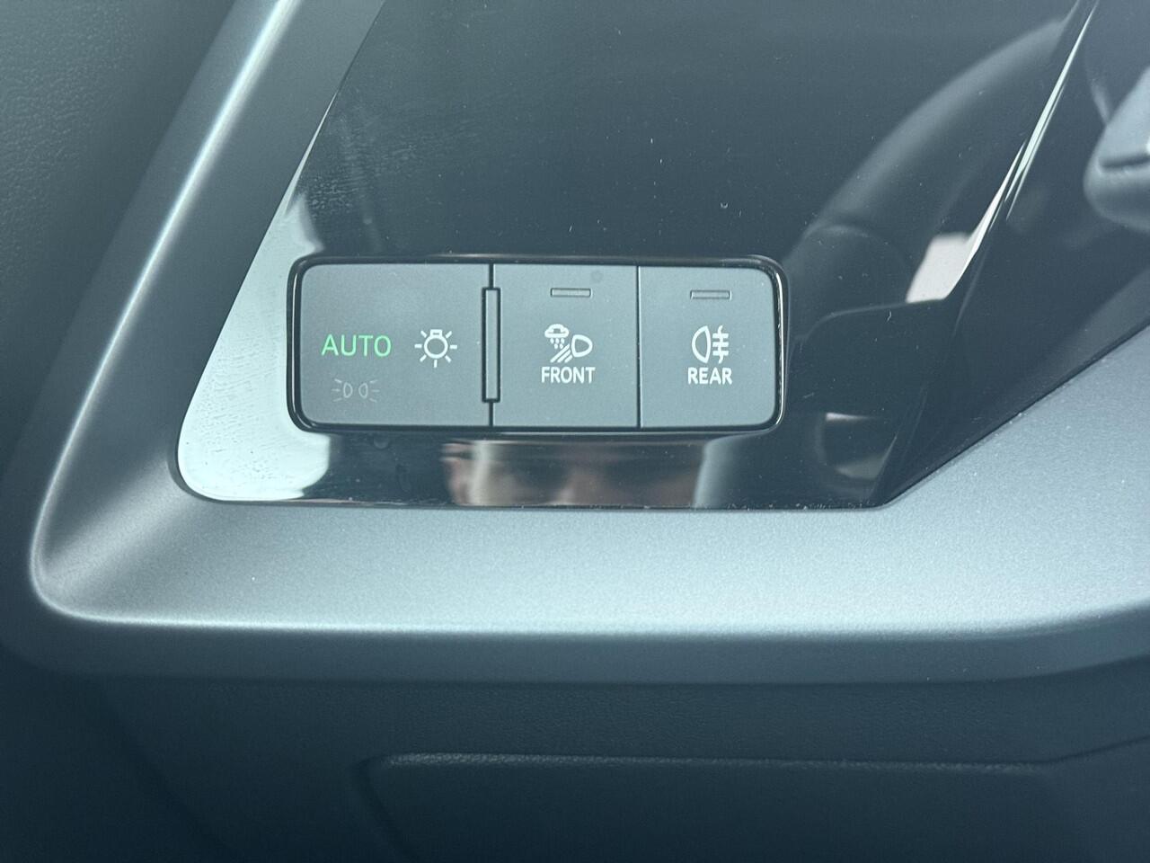 Audi A3 SPORTBACK 40 TFSI e Advanced edition | 204 PK | SoH 100% | Automaat | Panoramadak | Achteruitrijcamera | Apple Carplay/Android Auto |