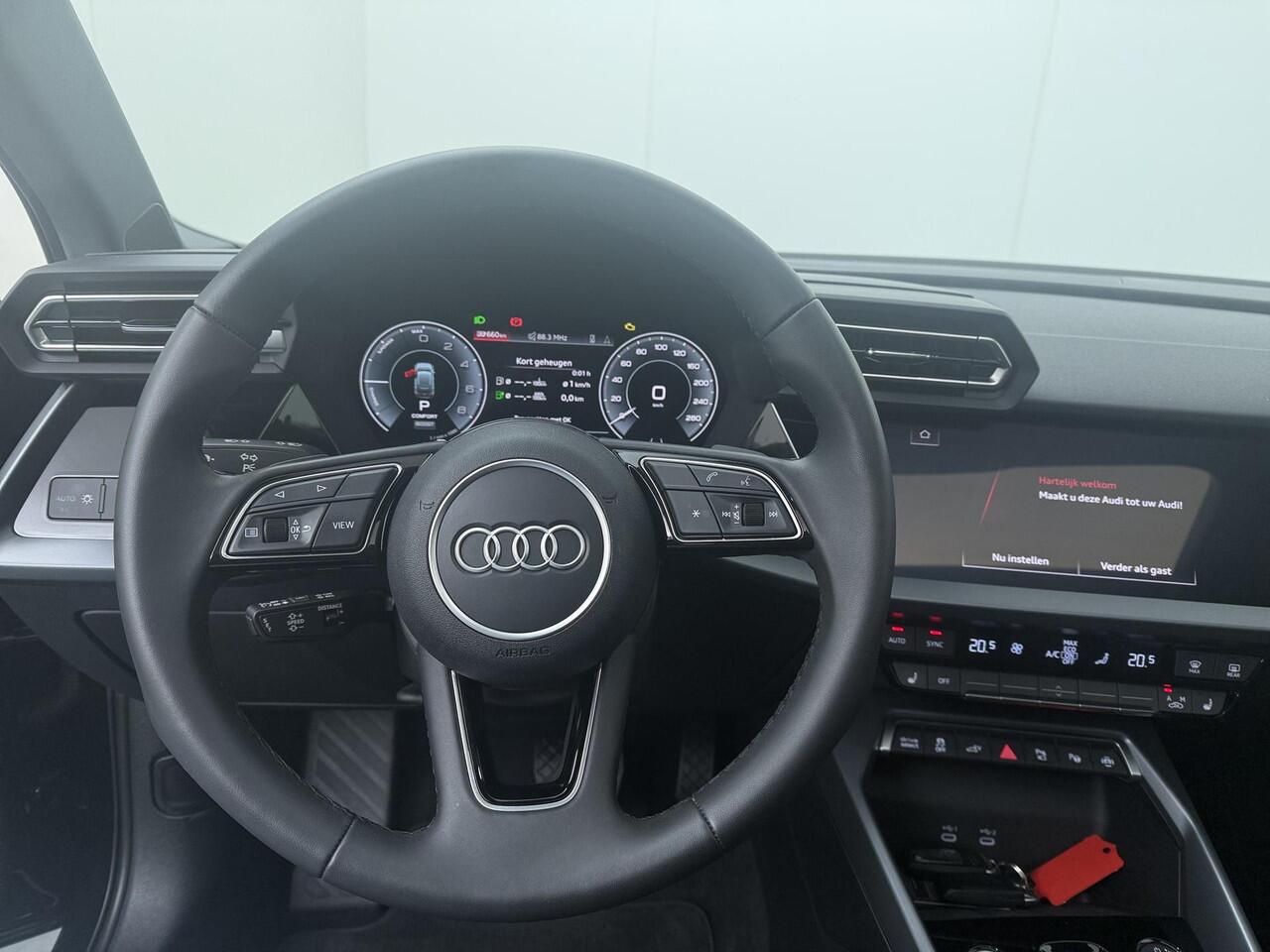 Audi A3 SPORTBACK 40 TFSI e Advanced edition | 204 PK | SoH 100% | Automaat | Panoramadak | Achteruitrijcamera | Apple Carplay/Android Auto |