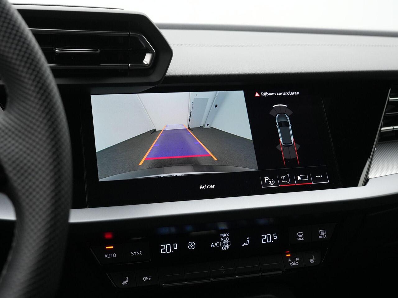 Audi A3 SPORTBACK 40 TFSI e 204 pk S edition / S-Line | Panoramadak | Achteruitrijcamera | Stoelverwarming | Adaptive Cruise