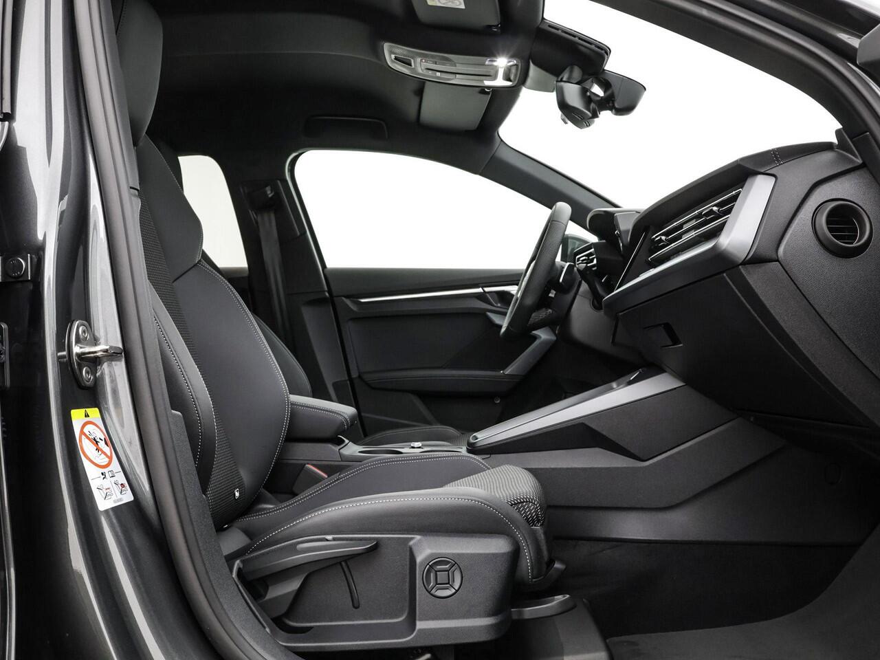 Audi A3 SPORTBACK 35 TFSI S edition 150 PK · Assis.pak Driving+Parking plus · Comfortpakket plus · Optiekpakket zwart plus