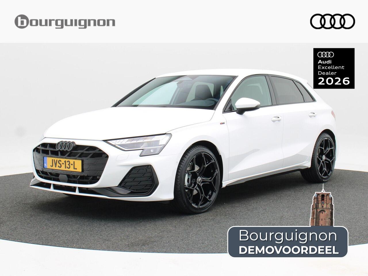 Audi A3 SPORTBACK 30 TFSI S edition | Privacy glas | 19 inch velgen | Sonos 3d | Led voor + dynamisch led achter |