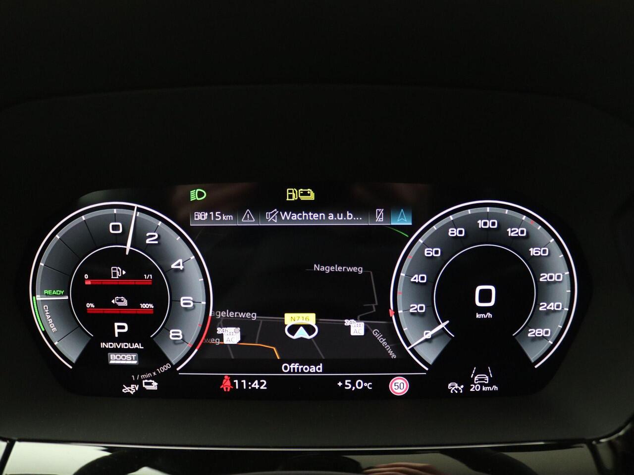 Audi A3 SPORTBACK 45 TFSI e S edition Competition 272PK S-Tronic S-Line, Pano-Schuifdak, Memorystoel, Achteruitrijcamera, Matrix LED-verlichting, Leder, Elektr. Achterklep, Keyless, 18" LM Velgen