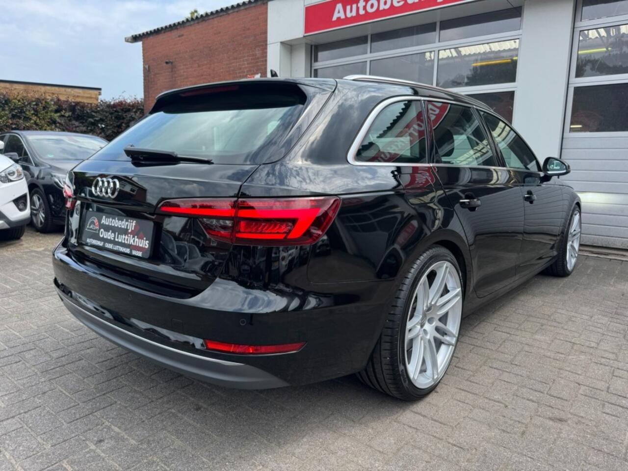 Audi A4 Avant 1.4 TFSI 150PK Sport S-Tronic Full-Led 20inch Cruise Navi