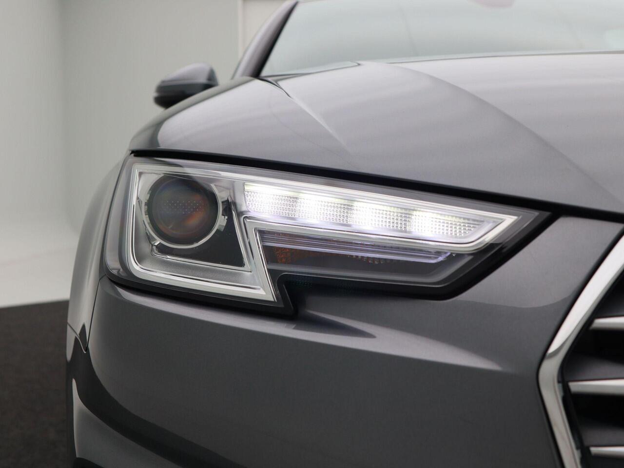 Audi A4 Avant 35 TFSi 150 Pk Automaat S-Line | Cruise Control | Carplay | LED | Elektrische Achterklep | Climate Control | Navigatiesysteem | 18 Inch | 49.823 Km