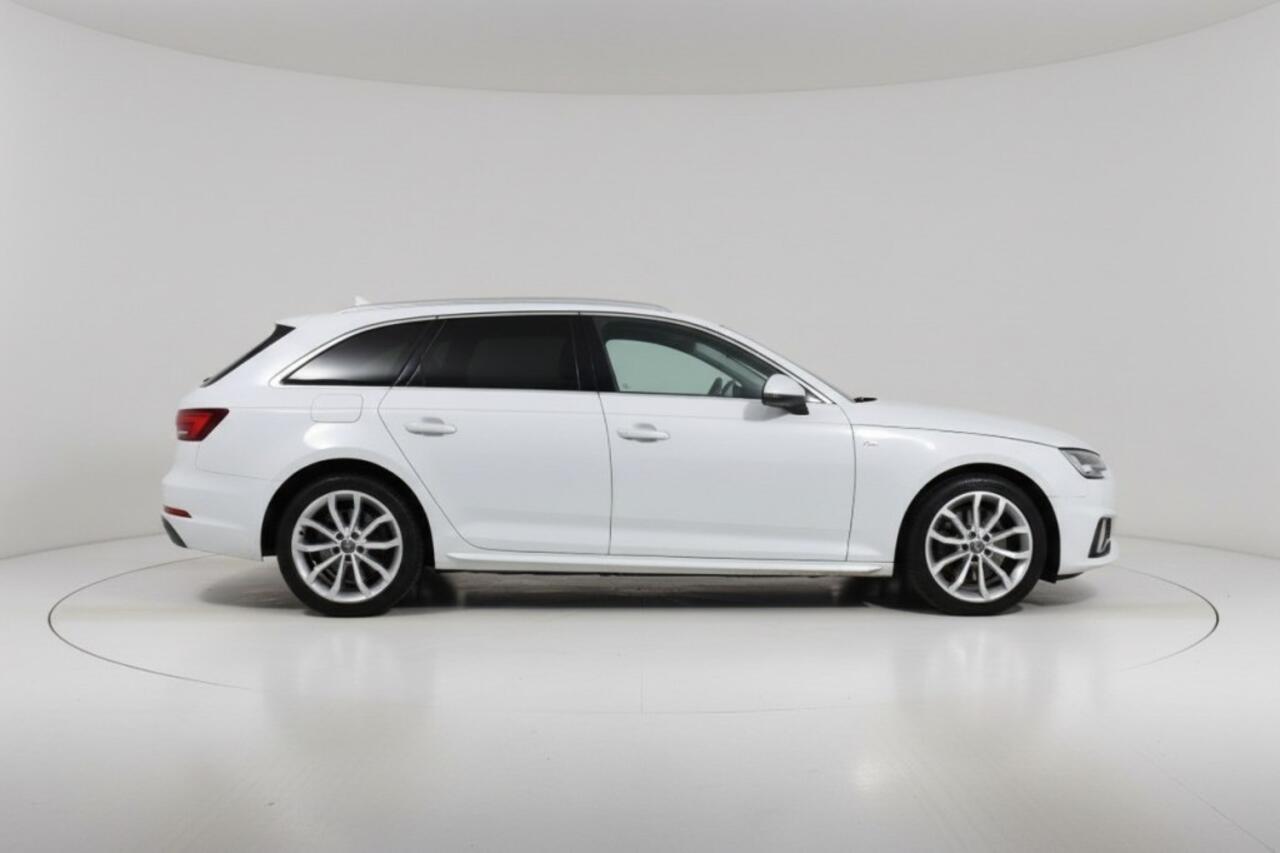 Audi A4 35 TFSI S-LINE, Xenon, Navi, AUT