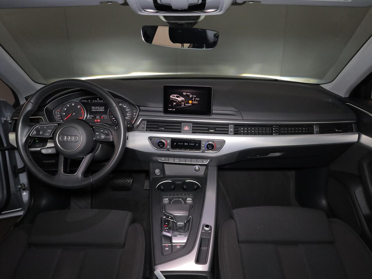 Audi A4 Avant 35 TFSI Sport Lease Edition 150pk | Navigatie | 17 inch Lichtmetalen velgen | Climatronic | Sportstoelen | Parkeersensoren achter