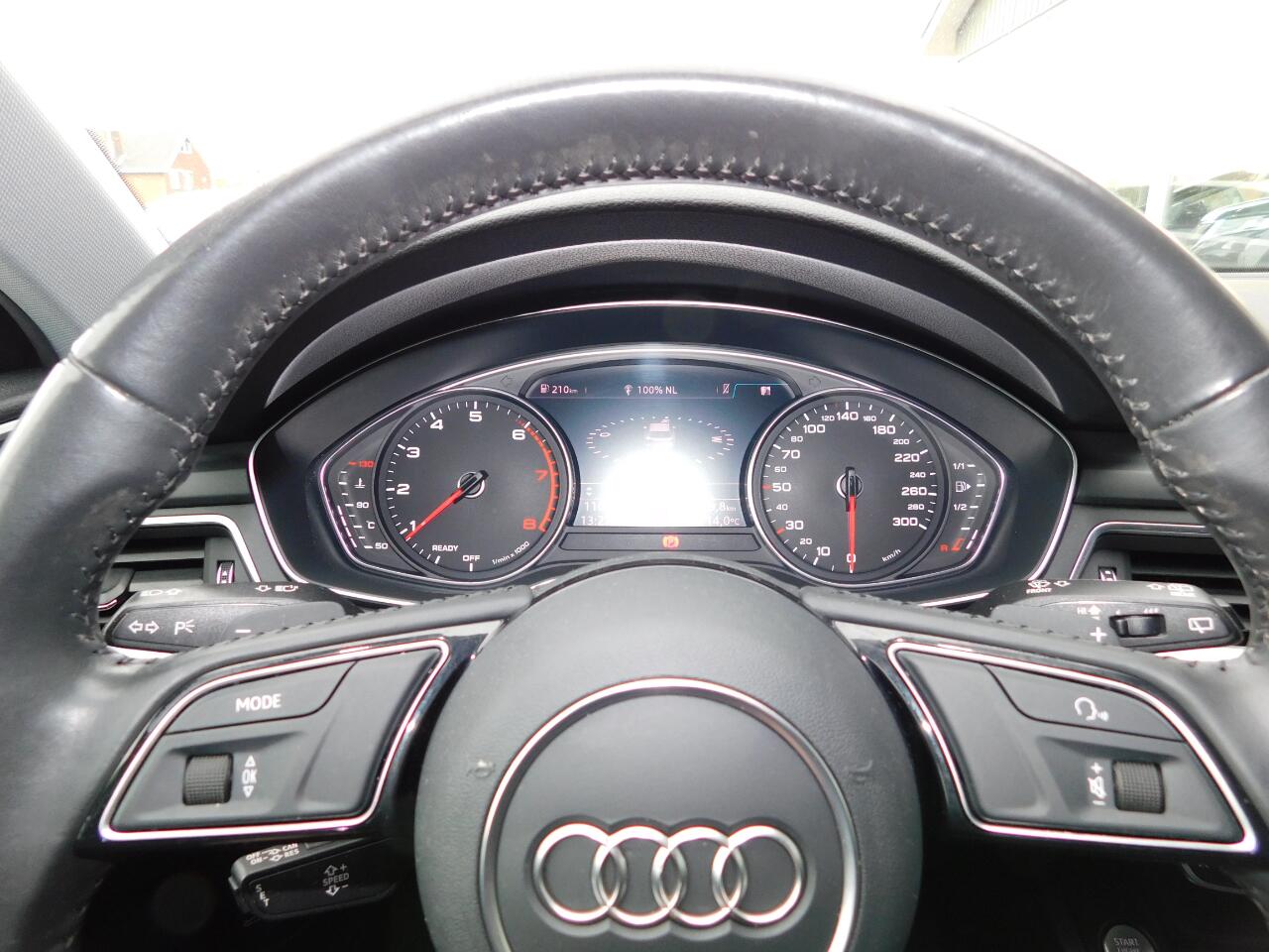 Audi A4 AVANT 40TFSI 190PK SPORT! Alll-in Prijs!