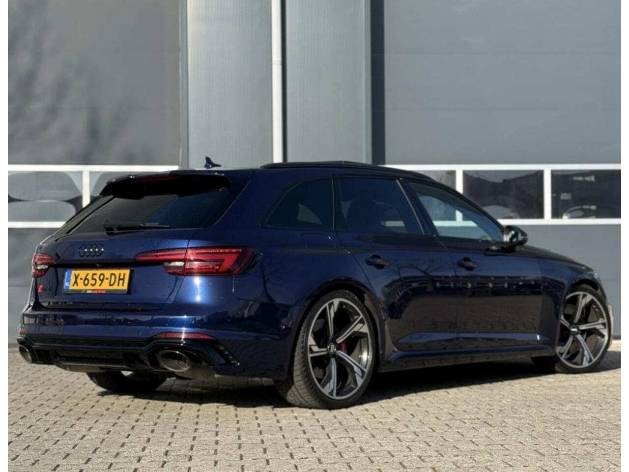 Audi A4 Avant 2.9 TFSI RS4 q. PL+ Massage Pano VOL