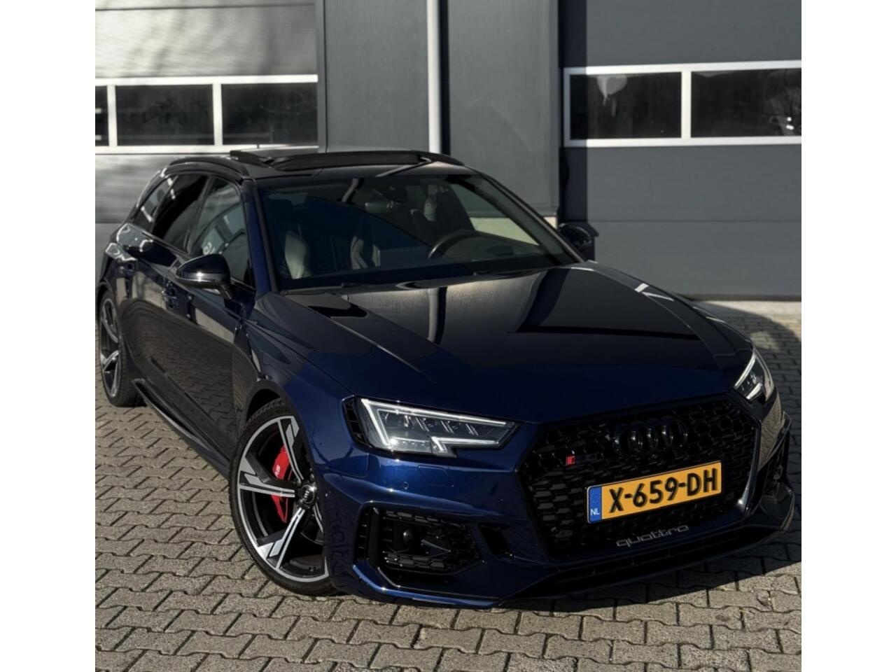 Audi A4 Avant 2.9 TFSI RS4 q. PL+ Massage Pano VOL