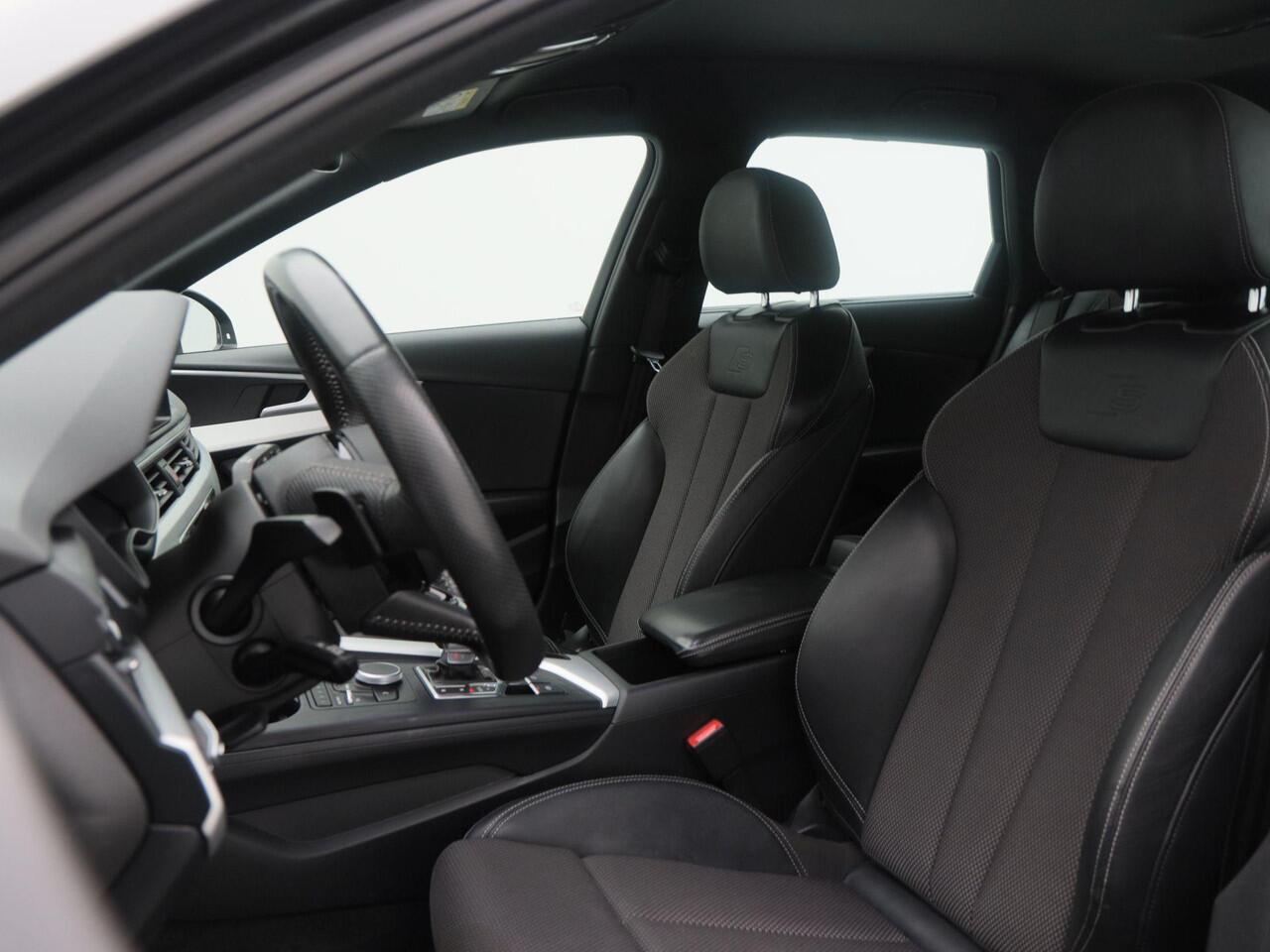 Audi A4 Avant 40 TFSi 190 Pk Automaat S-Line | Stoelverwarming | Full LED | Keyless | Navigatie | 18 Inch | 82.741 Km !!