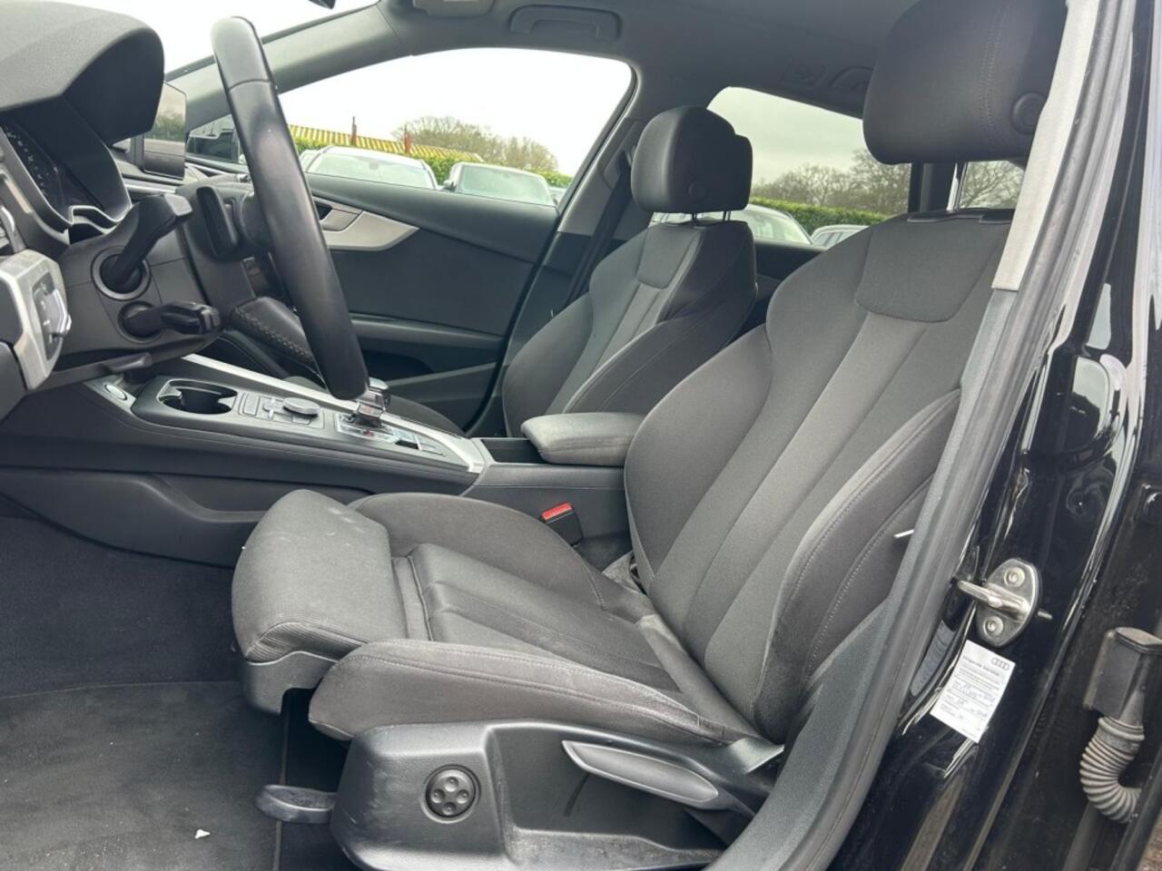 Audi A4 35 TFSI Sport Lease Ed. Xenon, Navi, AUT