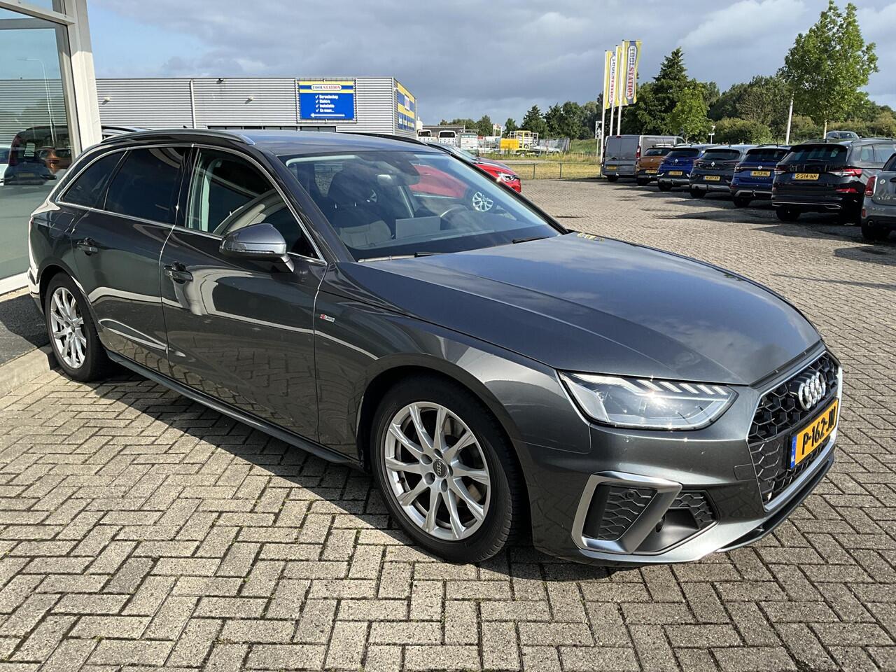 Audi A4 Avant 40 TFSI 190 pk Launch edition Sport S-Line