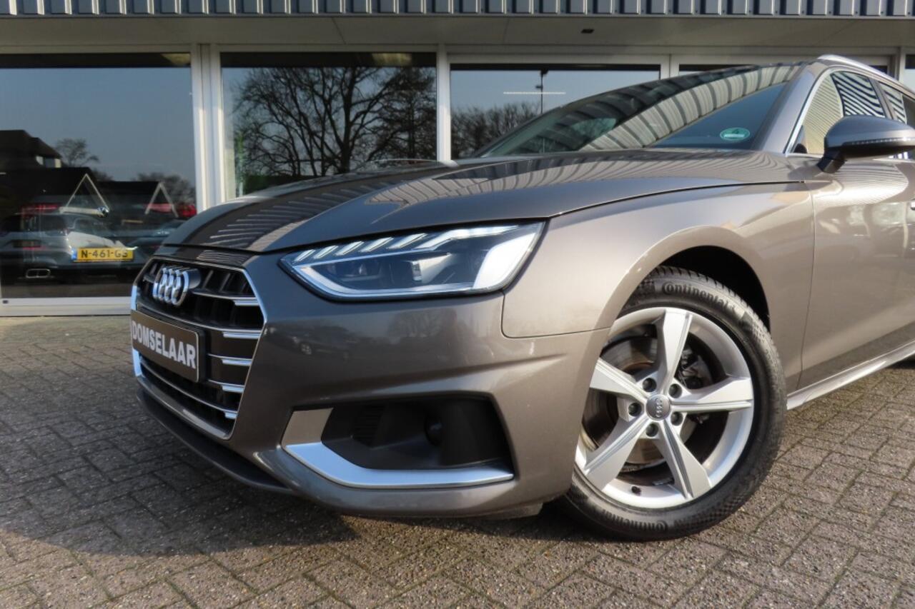 Audi A4 A4 Avant 35 TFSI Launch edition Business DSG CarPlay NAVI