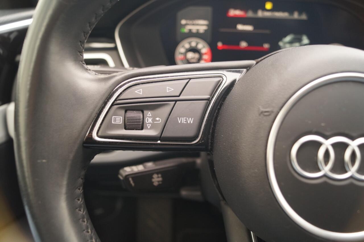 Audi A4 Avant 35 TFSI 150pk Edition Business -LEER-NAVI-ECC-