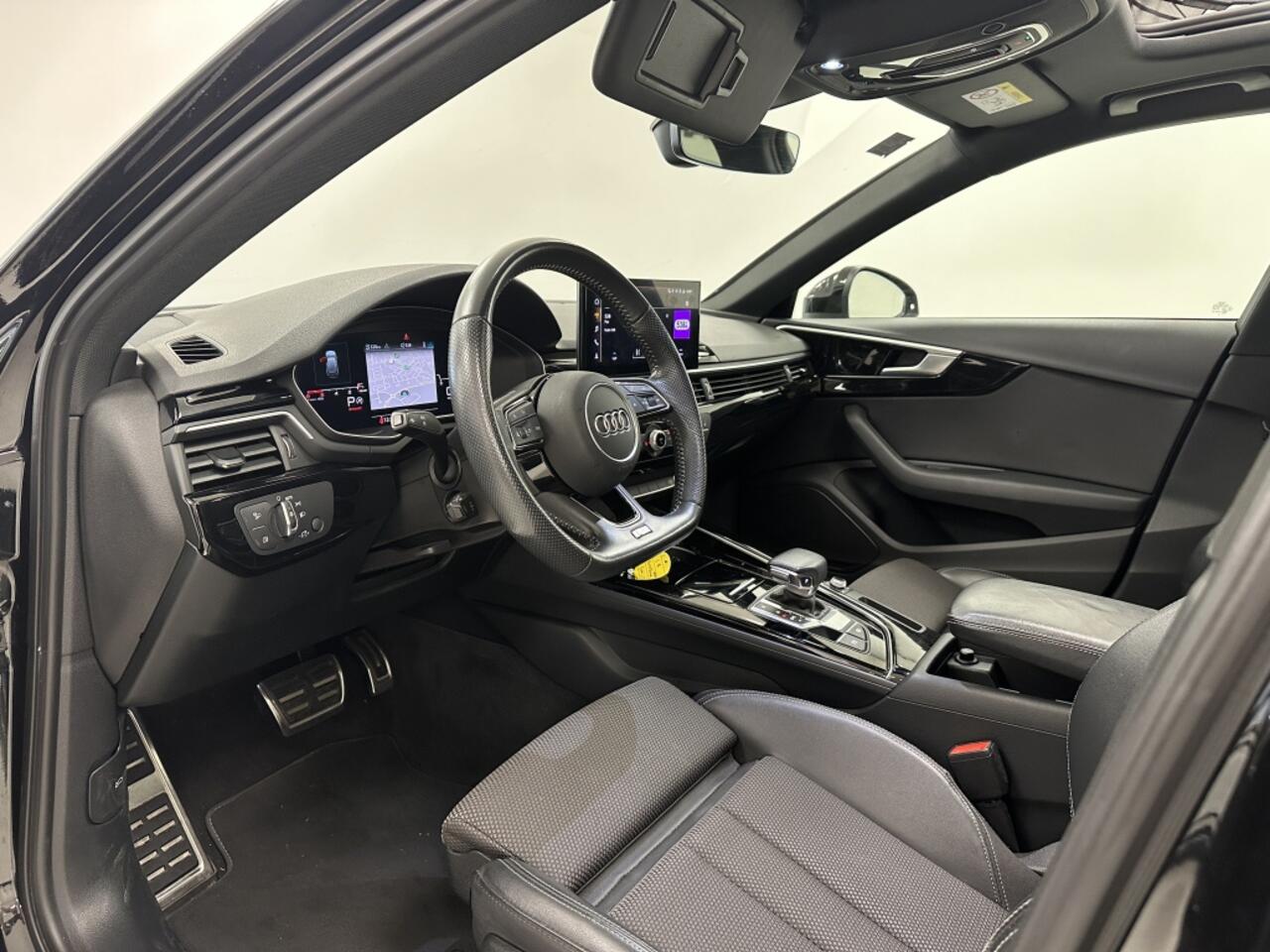 Audi A4 Avant 35 TFSI S Line | Panoramadak | Virtual Cockpit | Achterklep elek