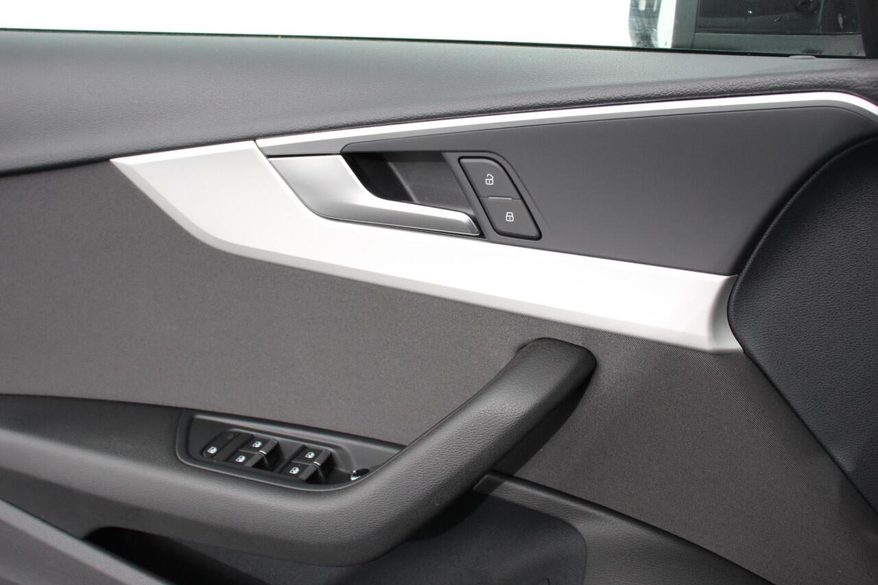 Audi A4 Avant 40 TFSI 190pk S-Tronic Advanced Prestige Tour Plus | Navigatie | Climate Control | Electrisch bedienbare achterklep | Stoelverwarming