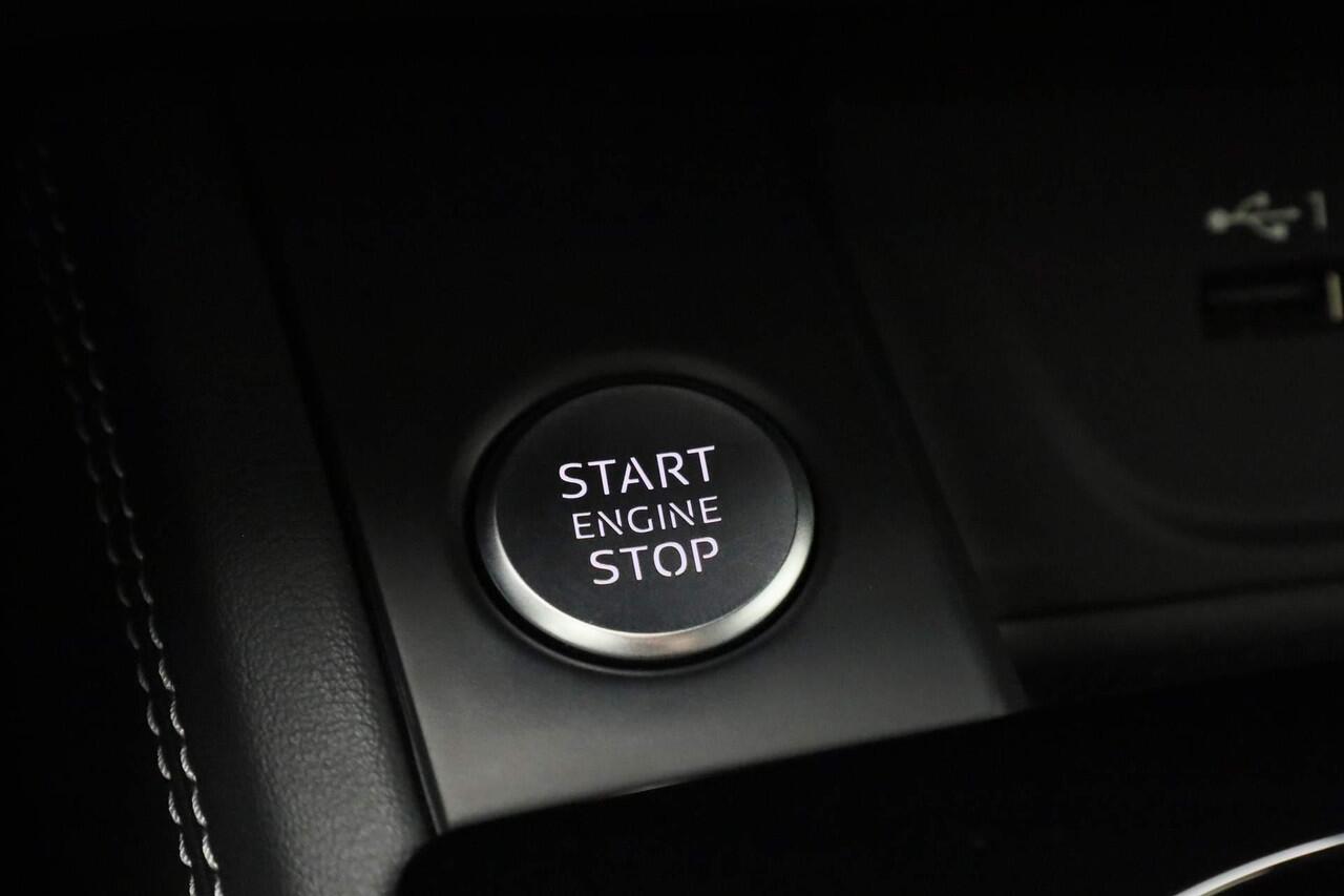 Audi A4 Avant 45 TFSI 265 pk S-tronic quattro S edition | S-line| Matrix LED | Bang & Olufsen | Elektr. verstelbare stoelen | Achteruitrijcamera | Massage