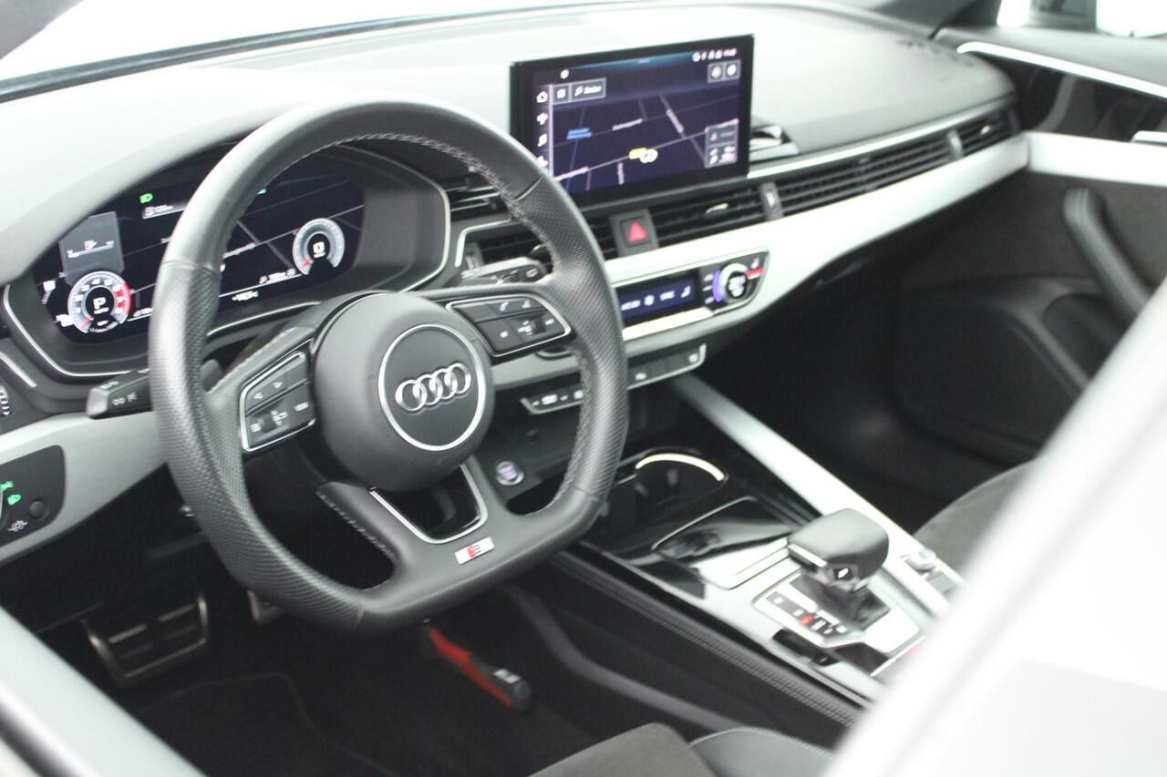 Audi A4 Avant 35 TFSI 150pk 2x S-Line Trekhaak Massage Sportstoelen Panoramadak Navigatie