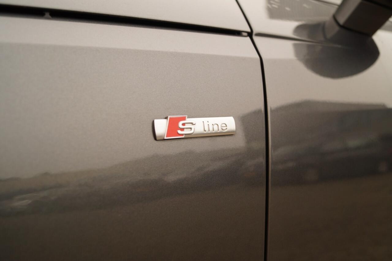 Audi A4 Avant 35 TFSI 150pk Automaat S-Line Edition -LED-