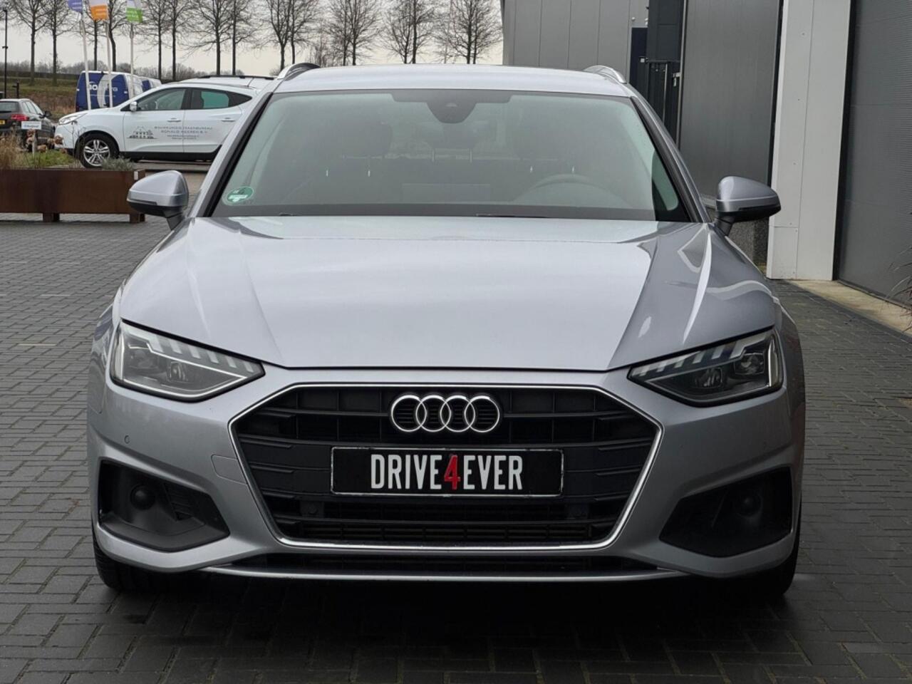 Audi A4 Avant 35 TFSI Pro Line m22 NAVI AIRCO PDC LEDER LED SPORTVELGEN