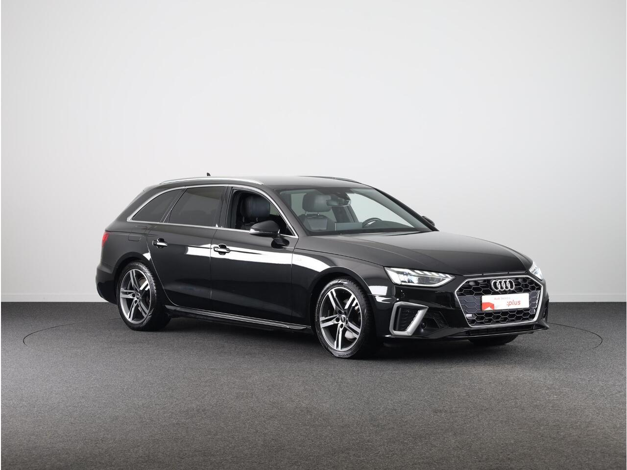 Audi A4 Avant 35 TFSI S-Line 150 pk Automaat (S-Tronic) | Verlengde garantie | Navigatie | Parkeersensoren achter | Autom. airco (3 zones) | S-Line