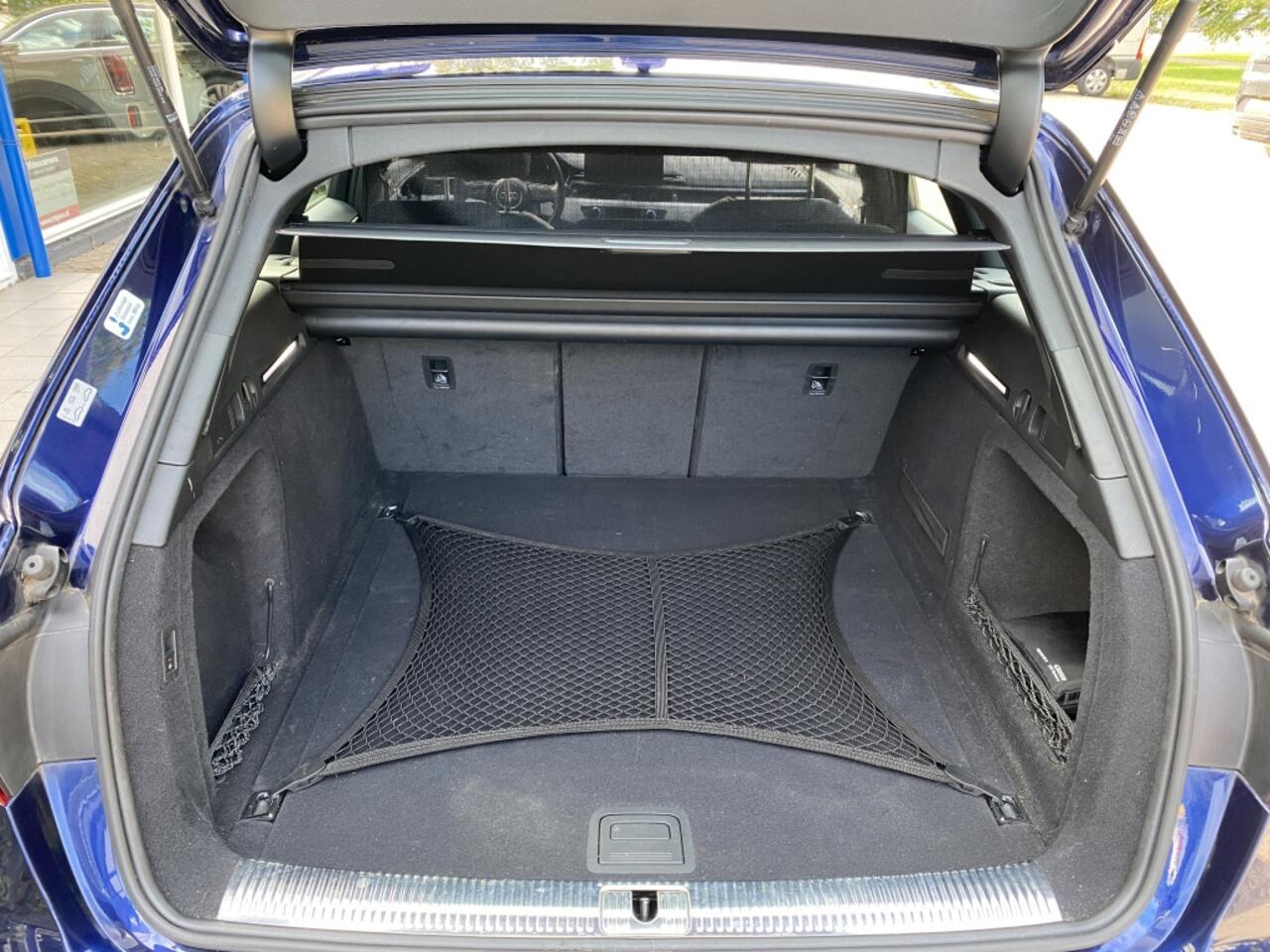 Audi A4 Avant 40 TFSI quattro S edition