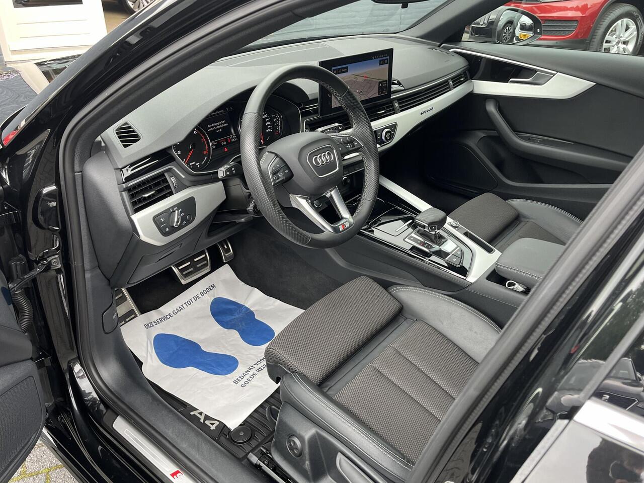 Audi A4 Avant 40 TFSi S-Tronic Quattro S-line | NAV | EL. TREKHAAK | STANDKACHEL |