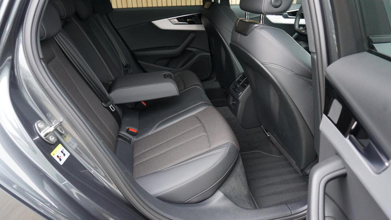 Audi A4 Avant 35 TFSI 150pk 2x S-Line *Black Optik* LED *Elek.Trekhaak* 19inch LM Rotor Virtual Cockpit 58067km! *Daytona Grey*